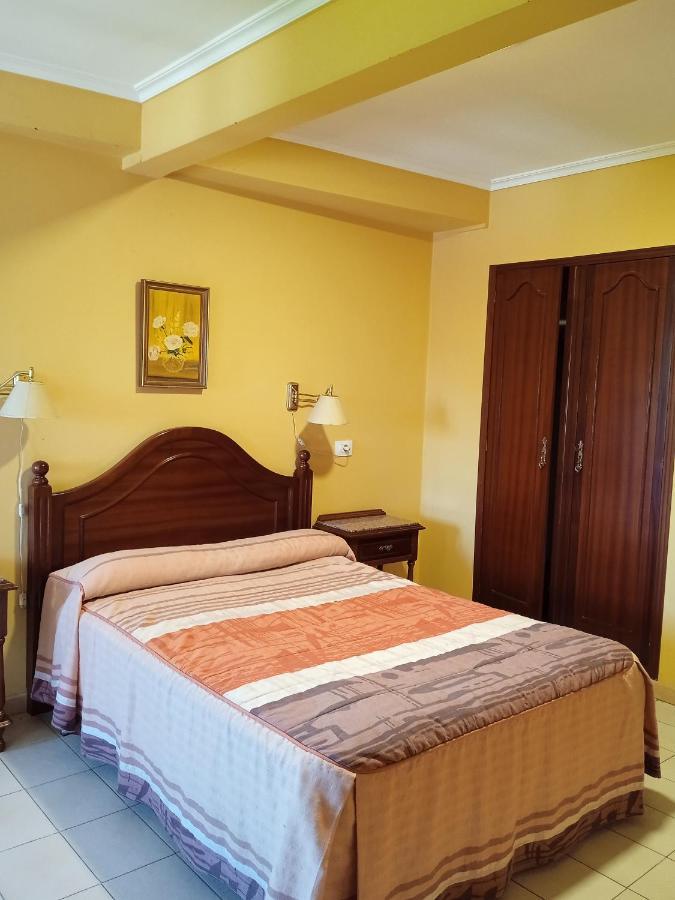Pension Casa Pachin Taragona Exterior photo